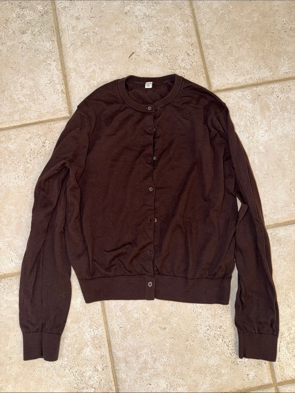 UNIQLO brown cardigan. Size m.